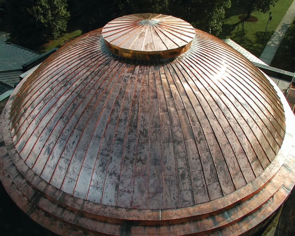 Craftsman Roofing crew installing a new roof in Glen Oak